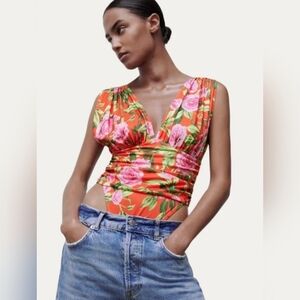 NWT Zara Printed Floral V-Neck Draped Bodysuit